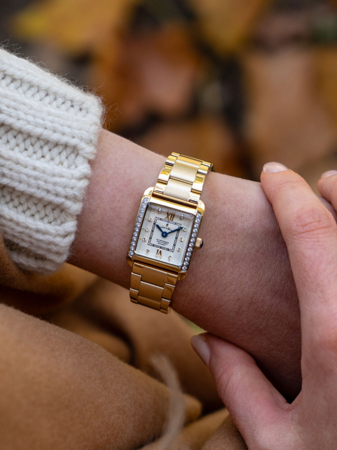Emily 22x19mm Two-hands Gold-tone White dial with Stones Stainless steel swiss watch